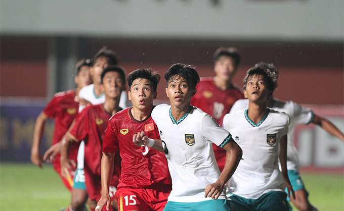 Đối thủ chơi tiểu xảo, U16 Việt Nam thua tủi nhục U16 Indonesia