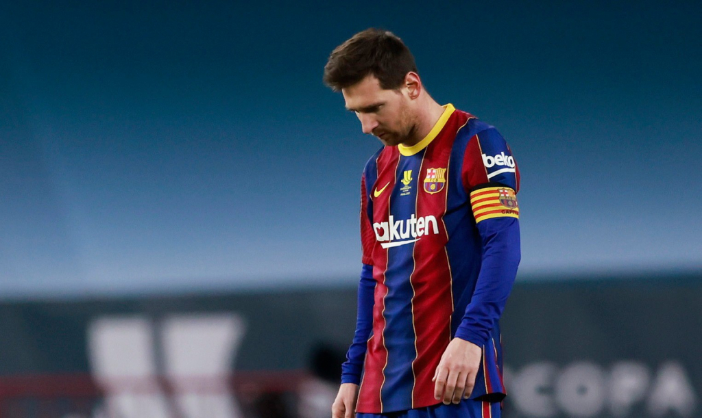 CHÍNH THỨC: Messi chia tay Barcelona