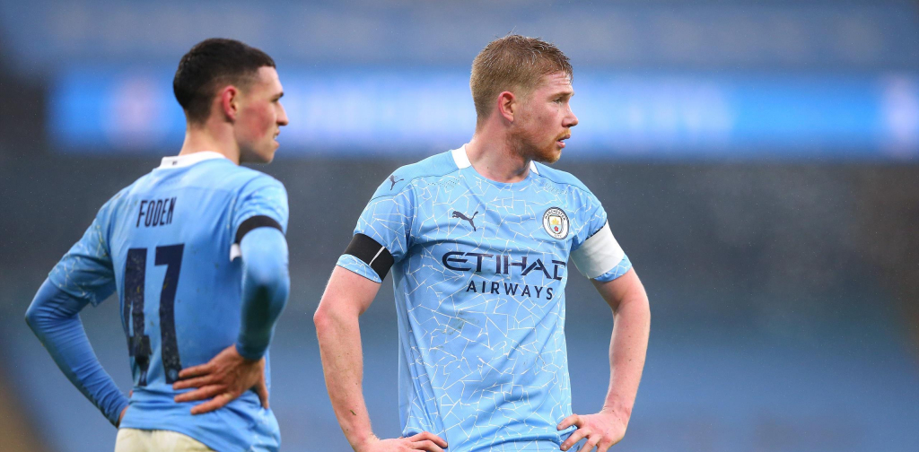 Man City đón thông tin đầy âu lo về De Bruyne và Foden