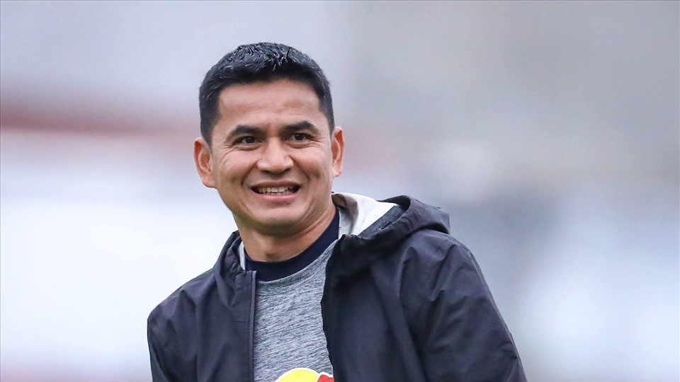 Giật mình với tiên tri của Kiatisak về số phận nghiệt ngã của HAGL trước V.League 2021