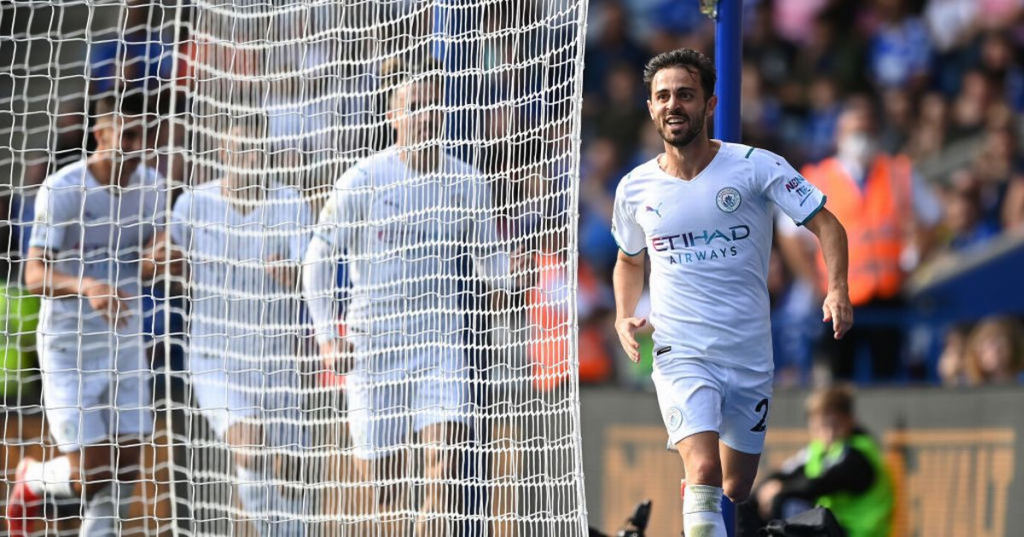 Bernardo Silva tỏa sáng giúp Man City trả món nợ trước Leicester