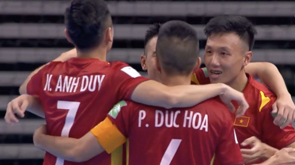 Cầm chân CH Séc, ĐT futsal Việt Nam giành vé vào vòng 1/8 World Cup 2021
