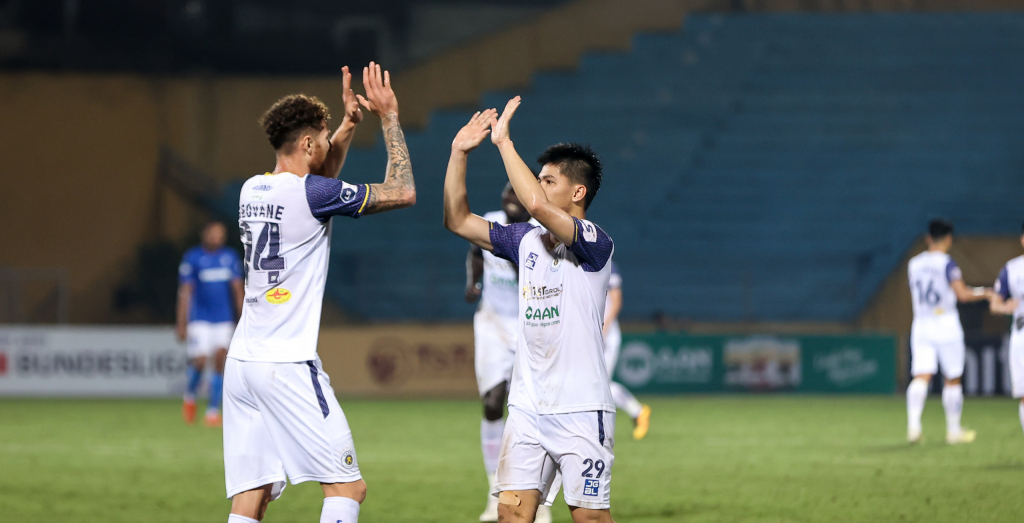 Nâng cấp hàng công, SLNA đưa tiền đạo Hà Nội FC vào tầm ngắm
