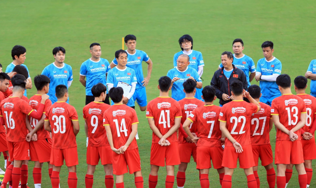 Tại sao gặp Trung Quốc và Oman là 2 trận đấu bước ngoặt của ĐT Việt Nam?