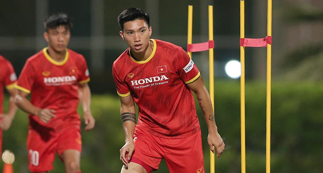 Văn Hậu lại lên bàn mổ, vắng mặt 2 trận tiếp theo của ĐT Việt Nam ở vòng loại World Cup