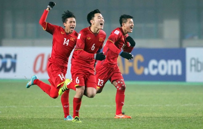 4 lần bóng đá Việt Nam vượt mặt Trung Quốc