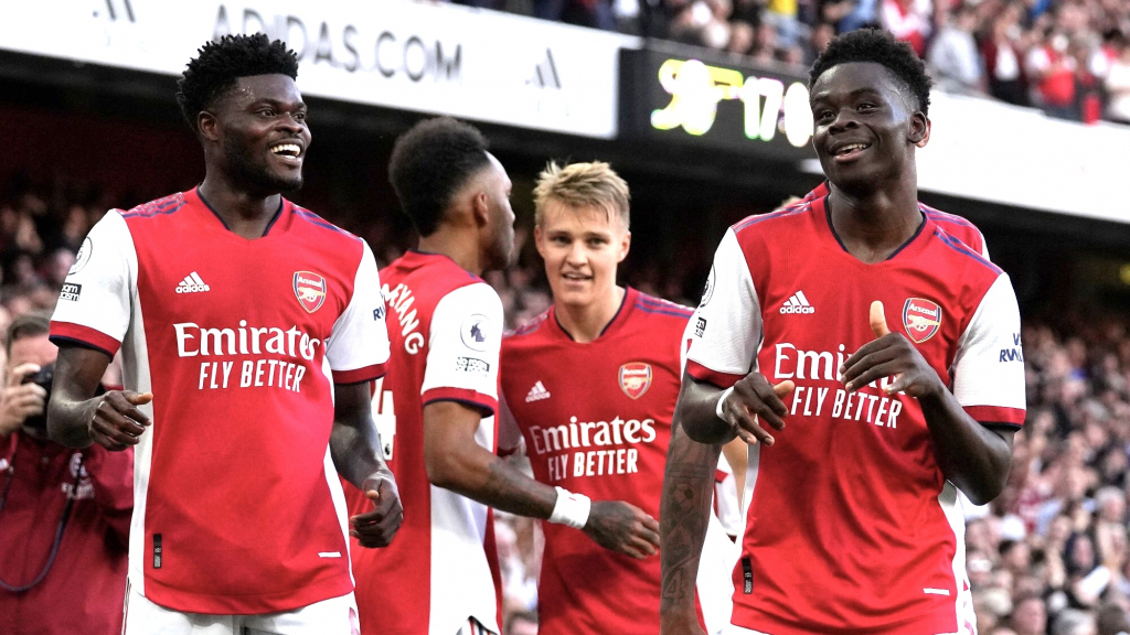 2 trụ cột báo tin vui, Arsenal đón cú hích lớn ở vòng 9 Ngoại hạng Anh