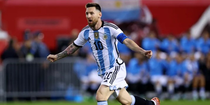 Huyền thoại ĐT Đức muốn Messi vô địch World Cup 2022