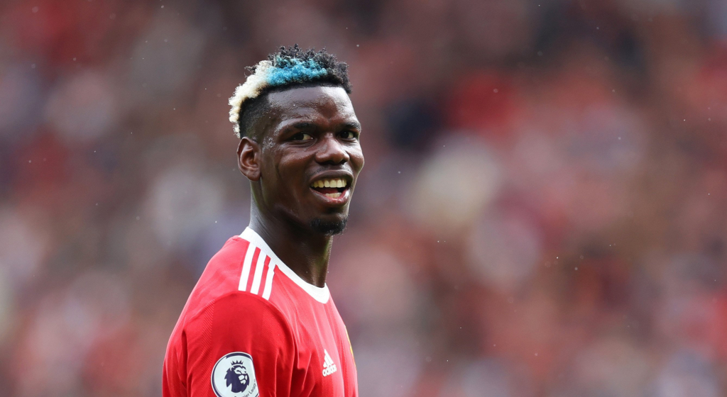 Pogba mang thông cực vui về tương lai tới cho fan MU