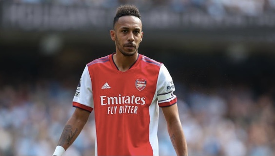 Aubameyang nguy cơ lỡ đại chiến Liverpool, Arsenal lo sốt vó