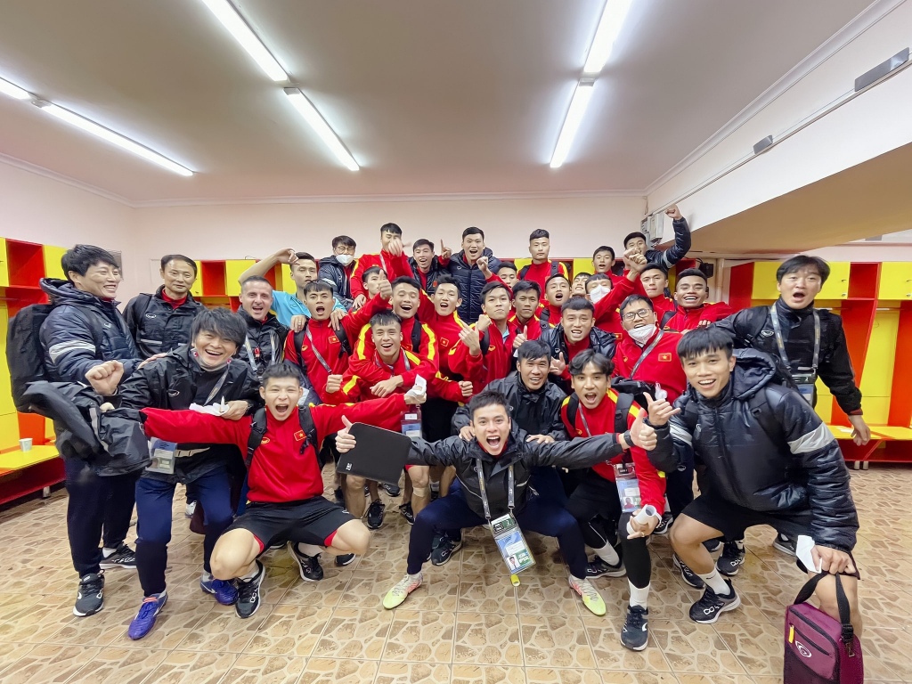 CĐV nhận niềm vui kép từ đội tuyển U23 Việt Nam