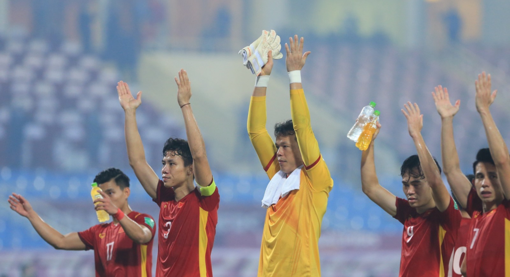 Cục diện bảng B sau lượt trận thứ 6: ĐT Việt Nam bị Trung Quốc bỏ xa, Nhật Bản vượt Úc