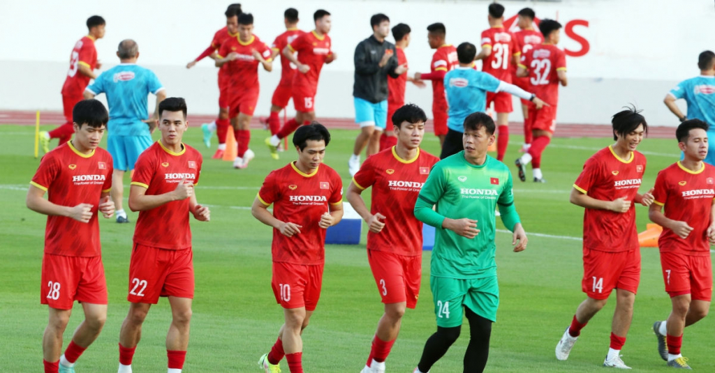 “Trùng hợp” lạ kỳ, ĐT Việt Nam cần tránh vết xe đổ từ Thái Lan tại AFF Cup
