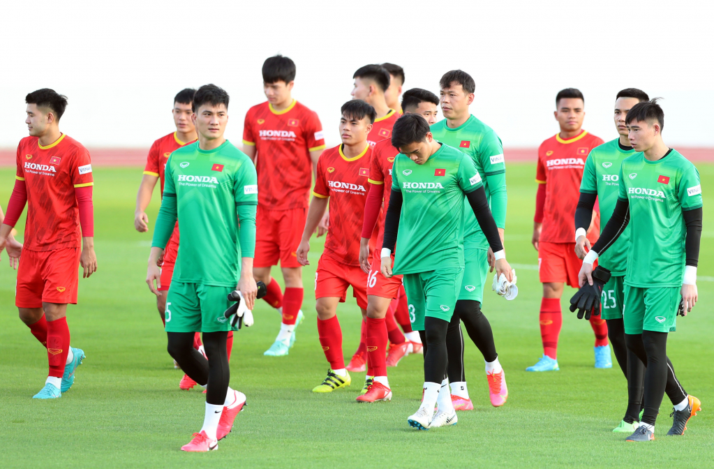 ĐT Việt Nam gặp sự cố ngay buổi tập đầu tiên hướng đến AFF Cup 2020