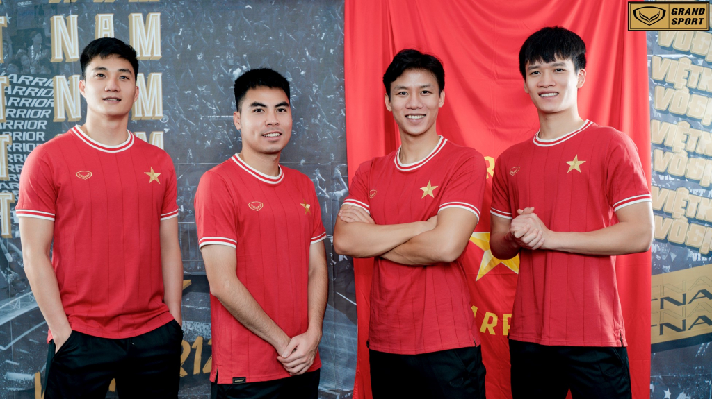 ĐT Việt Nam tặng quà lớn cho người hâm mộ trước thềm AFF Cup 2020