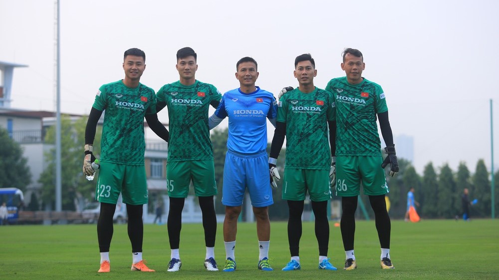 HLV thủ môn ĐT Việt Nam gia nhập Hà Nội FC
