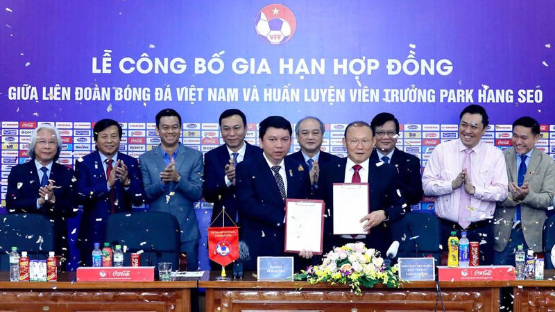 Chính thức: HLV Park Hang Seo gia hạn hợp đồng với VFF