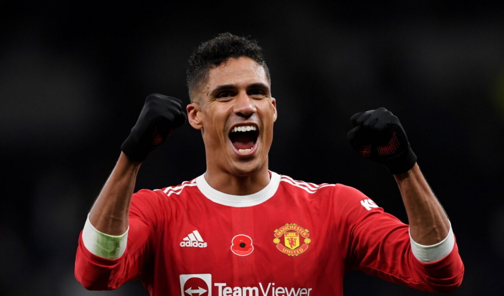 MU đón tín hiệu tích cực từ Varane