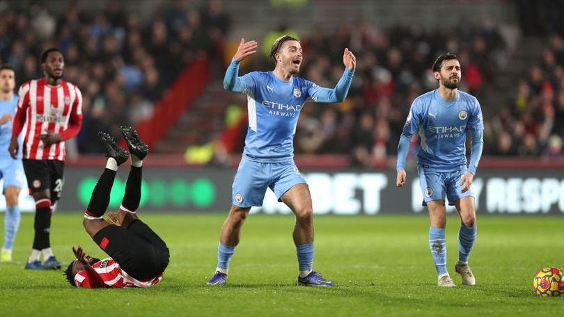 Jack Grealish: Bản hợp đồng 100 triệu bảng chênh vênh giữa ngã tư đường