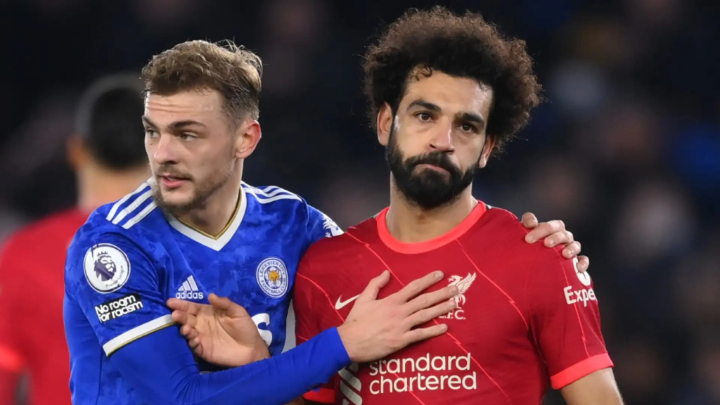 Mohamed Salah sút hỏng 11m, Liverpool nhận trận thua sốc trước Leicester