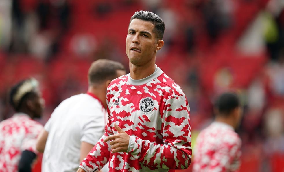 Ronaldo tái xuất trên sân tập MU, sẵn sàng chờ đấu Newcastle