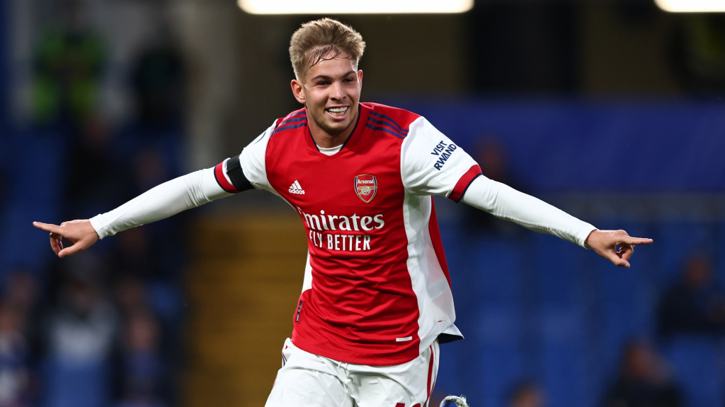 3 cách sắp xếp hàng công Arsenal: Số 9 ảo Smith Rowe, Jesus đá biên