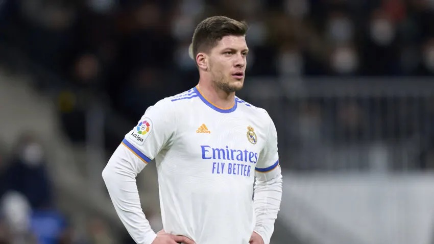 3 điểm yếu cố hữu Real Madrid cần giải quyết trước mùa giải 2022/23