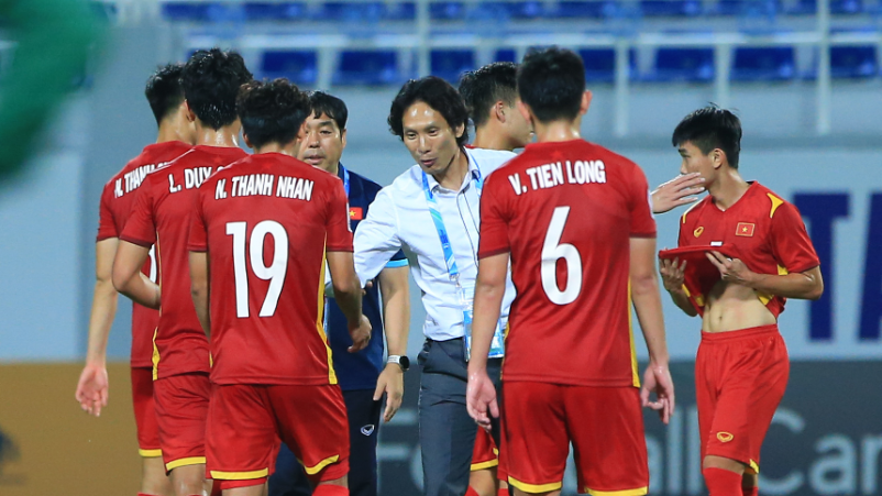 4 lý do bóng đá Việt Nam nên tiếp tục gắn bó với HLV Gong Oh-kyun