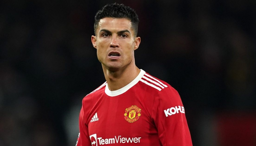 Chưa rời MU, Ronaldo đã được đồng đội chỉ cho bến đỗ mới phù hợp nhất