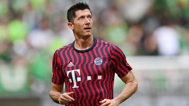 Barcelona chờ câu trả lời cuối cùng cho thương vụ Lewandowski