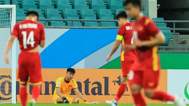 Cựu HLV Thái Lan chỉ ra 'tử huyệt' khiến U23 Việt Nam thủng 2 bàn thua