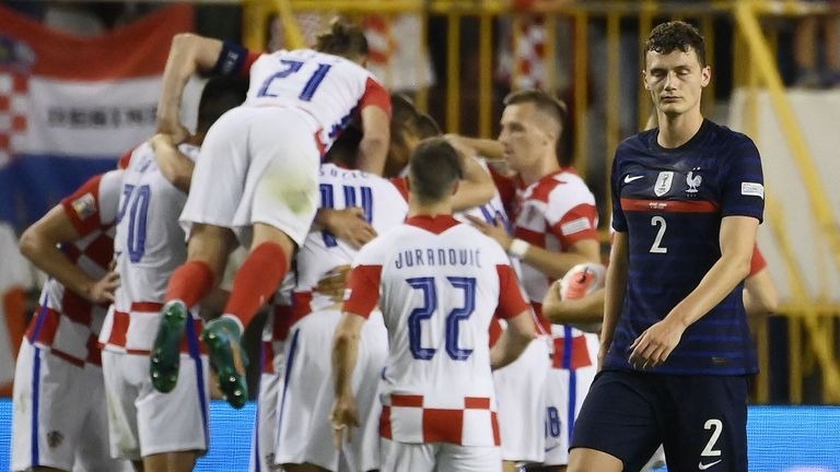 Điểm tin bóng đá sáng 7/6: Pháp hòa đáng tiếc Croatia, Hà Nội FC tổn thất lực lượng