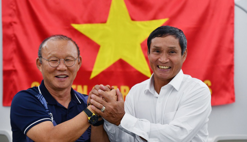 Gia hạn với VFF, người hùng của bóng đá Việt Nam sẵn sàng cho giấc mơ World Cup