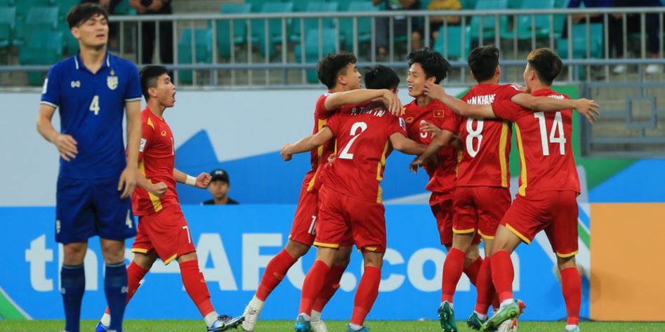 HLV U23 Thái Lan thừa nhận mất kiểm soát thế trận vì bàn thua chớp nhoáng