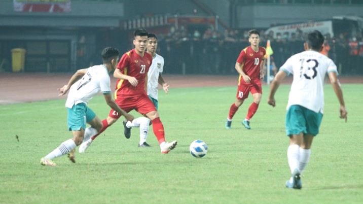 U19 Việt Nam hòa nhọc nhằn trước chủ nhà U19 Indonesia