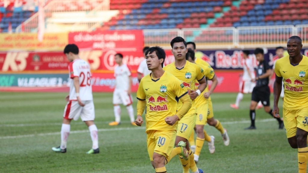 Lãnh đạo VFF lên tiếng khi tổ chức V.League theo kiểu ngoại hạng Anh