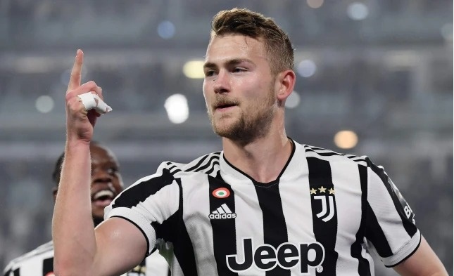 Chelsea bị Bayern hớt tay trên vụ De Ligt