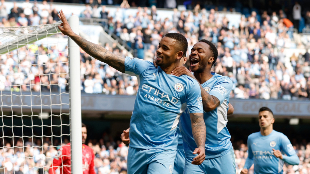 Sao trẻ Man City được Guardiola 'quy hoạch' để thay thế Jesus, Sterling