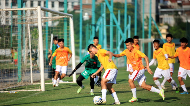 U19 Việt Nam bị tổn thất lực lượng vì cầu thủ bận... thi đại học