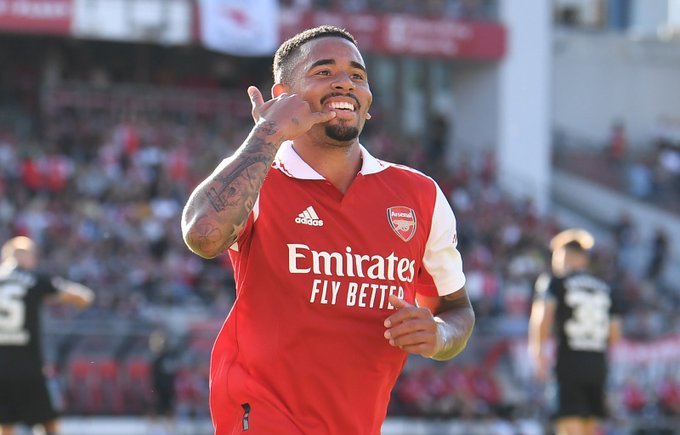 Gabriel Jesus lại ghi bàn, Arsenal tự tin chờ đấu Chelsea