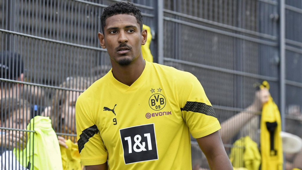 Tân binh Dortmund mắc ung thư, nguy cơ bỏ lỡ mùa giải mới