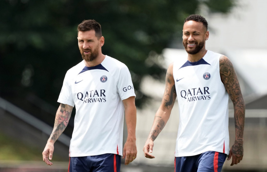 Neymar nói lời tâm tình về Messi, fan PSG phấn khích