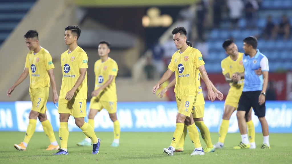 Nam Định mất trụ cột vì án treo giò ở vòng 7 V.League 2022