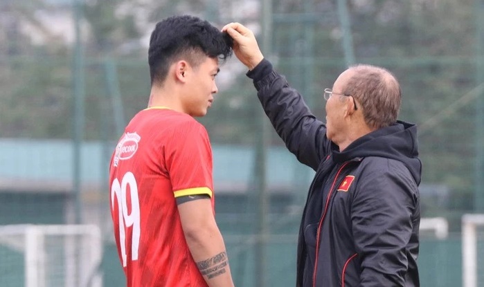 Trung vệ ĐT Việt Nam báo tin vui cho HLV Park Hang Seo