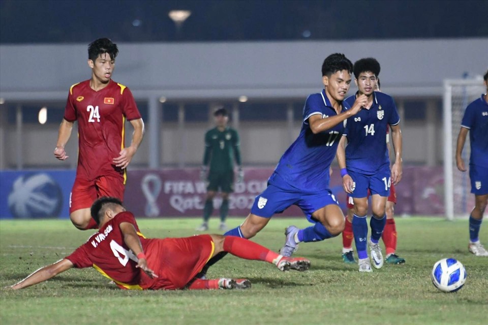 U19 Việt Nam gặp lại U19 Thái Lan ở trận… tranh hạng 3 giải U19 Đông Nam Á