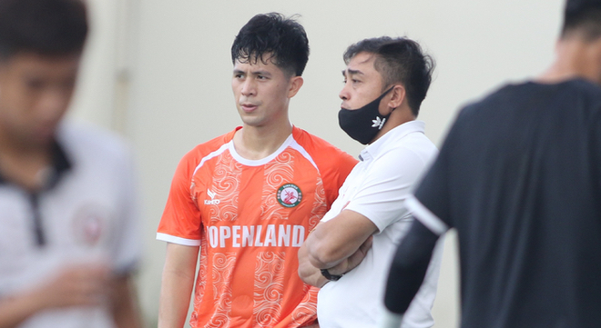 Vì sao Đình Trọng vắng mặt ở trận đấu với Sài Gòn FC?