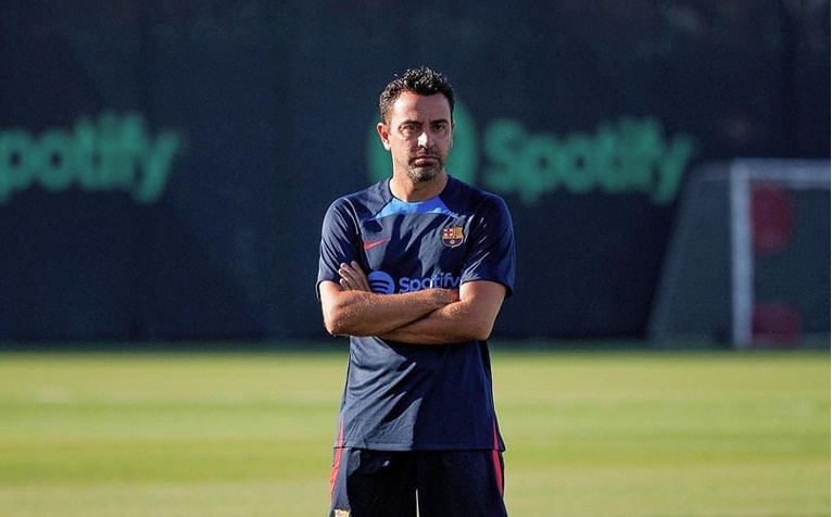 Xavi bất ngờ không đến Mỹ cùng Barca