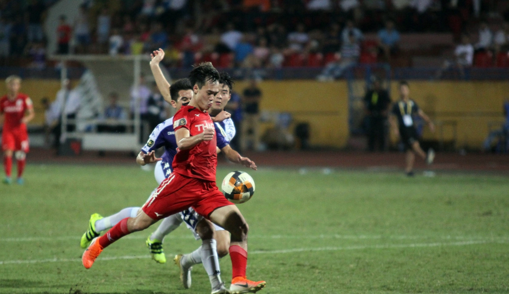 Điểm lại 5 trận đấu đáng nhớ giữa Hà Nội FC và HAGL trên sân Hàng Đẫy tại V.League