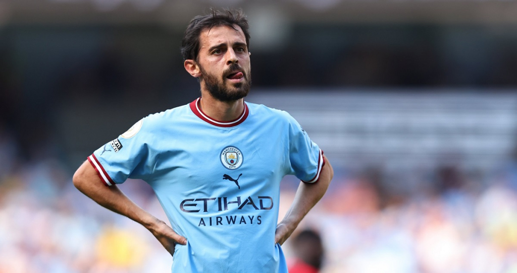 Quan chức Man City “chốt” tương lai Bernardo Silva