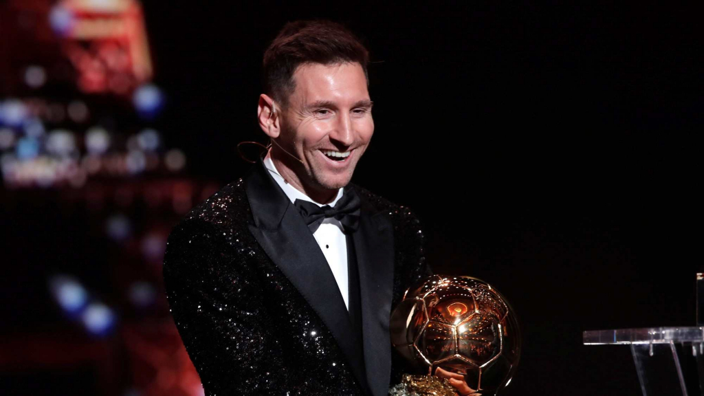 Cựu sao MU ủng hộ trao cho Messi thêm 4 quả bóng Vàng